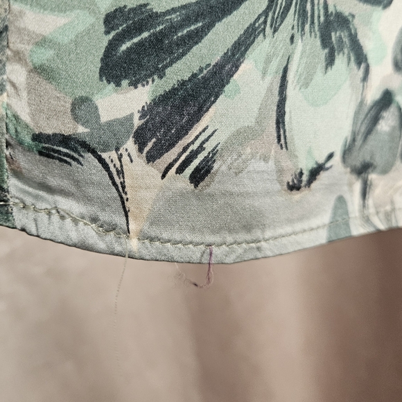 Nanette Lepore green white purple floral silk blouse top Womens 8 - Picture 7 of 7